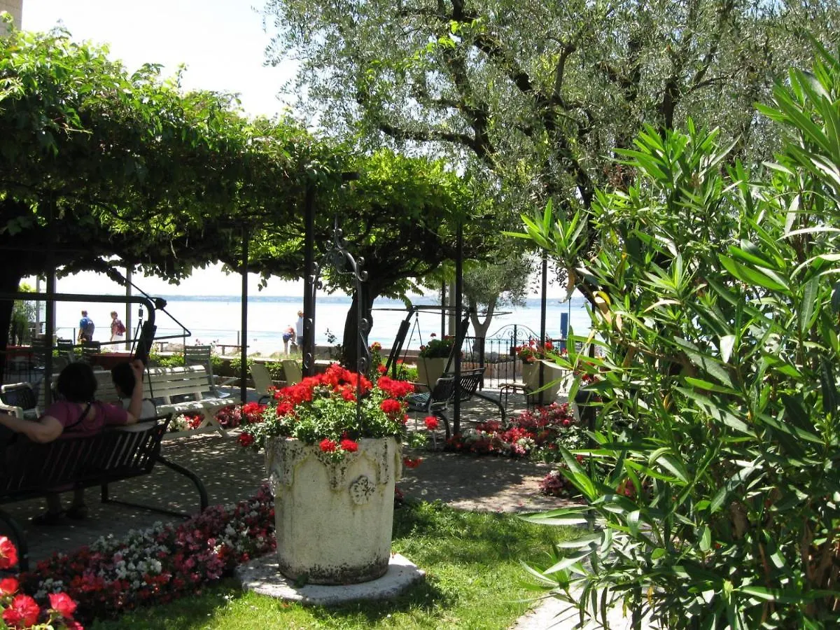 Hotel Giardino Sirmione